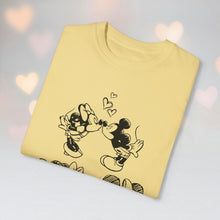 Load image into Gallery viewer, The Sweethearts Tshirt*