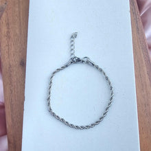 Load image into Gallery viewer, Stuck on You Rope Bracelet- Silver