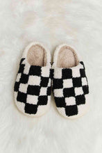 Load image into Gallery viewer, Checkered Plush Slippers