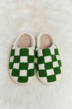 Load image into Gallery viewer, Checkered Plush Slippers