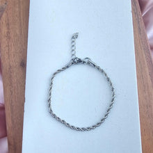 Load image into Gallery viewer, Stuck on You Rope Bracelet- Silver
