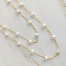 Load image into Gallery viewer, Pearl Heart Long Chain Necklace
