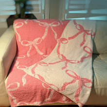 Load image into Gallery viewer, Bow Scalloped Coziest Blanket
