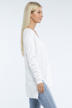 Load image into Gallery viewer, Hi-Low Hem Front Seam Sweater
