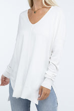 Load image into Gallery viewer, Hi-Low Hem Front Seam Sweater
