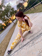 Load image into Gallery viewer, Yellow Tie-Dye Top And Pants Set
