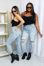 Load image into Gallery viewer, Take a Break Cropped Jeans*
